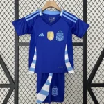 Novo Kit Infantil Argentina 2 Com Patch Camisa e Short 2024 / 2025