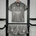 Kit Infantil Real Madrid 3 Camisa e Short 2024 / 2025