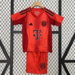 Kit Infantil Bayern de Munique 1 Camisa e Short  2024 / 2025