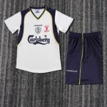 Kit Infantil Liverpool 2 Retrô Camisa e Short 2001 / 2002