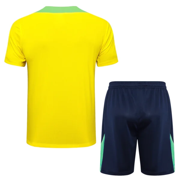 Kit Conjunto Treino Brasil Camisa + Short 2024 / 2025 - Masculino - Nike - Image 2