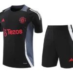 Kit Conjunto Treino Manchester United Camisa + Short 2024 / 2025 - Masculino - Adidas