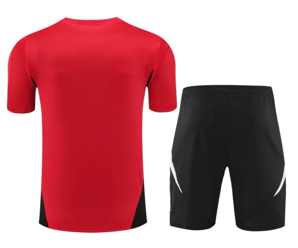 Kit Conjunto Treino Manchester United Camisa + Short 2024 / 2025 - Masculino - Adidas - Imagem 2