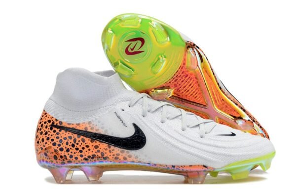 Chuteira Nike Phantom Luna Elite Campo