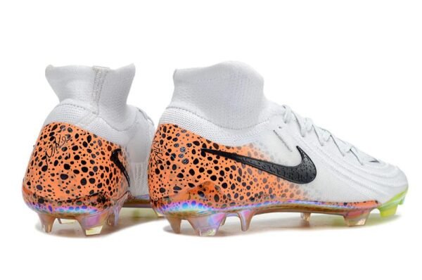 Chuteira Nike Phantom Luna Elite Campo - Imagem 4