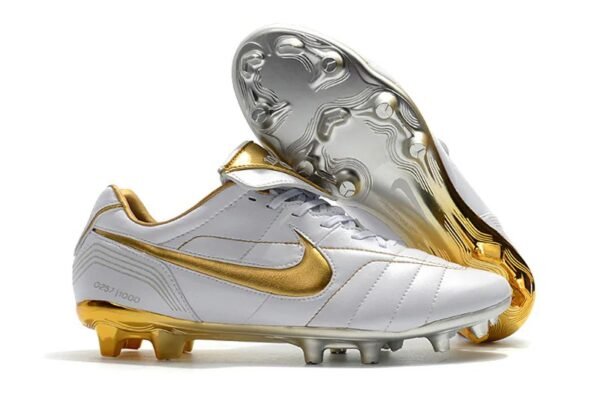Chuteira Nike Tiempo Legend 10 Elite Campo