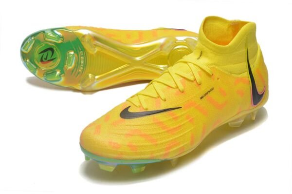 Chuteira Nike Phantom Luna Elite Campo - Imagem 4