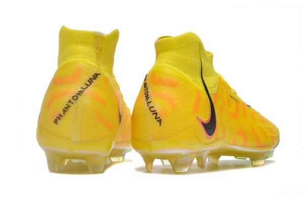 Chuteira Nike Phantom Luna Elite Campo - Imagem 3