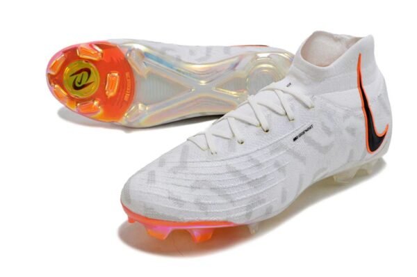 Chuteira Nike Phantom Luna Elite Campo - Imagem 4